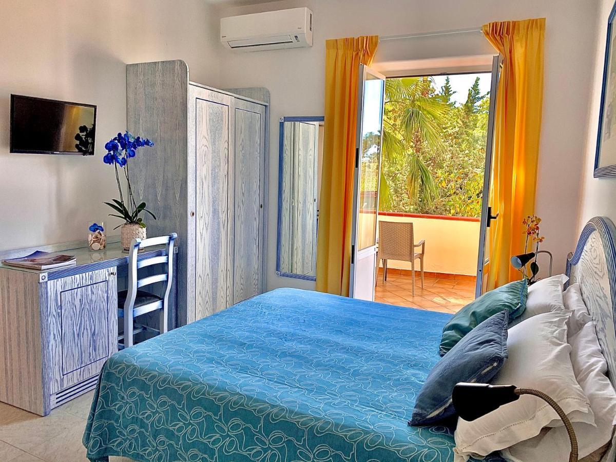 Resort Villa Flavio كازاميتْشيولا تيرمي المظهر الخارجي الصورة