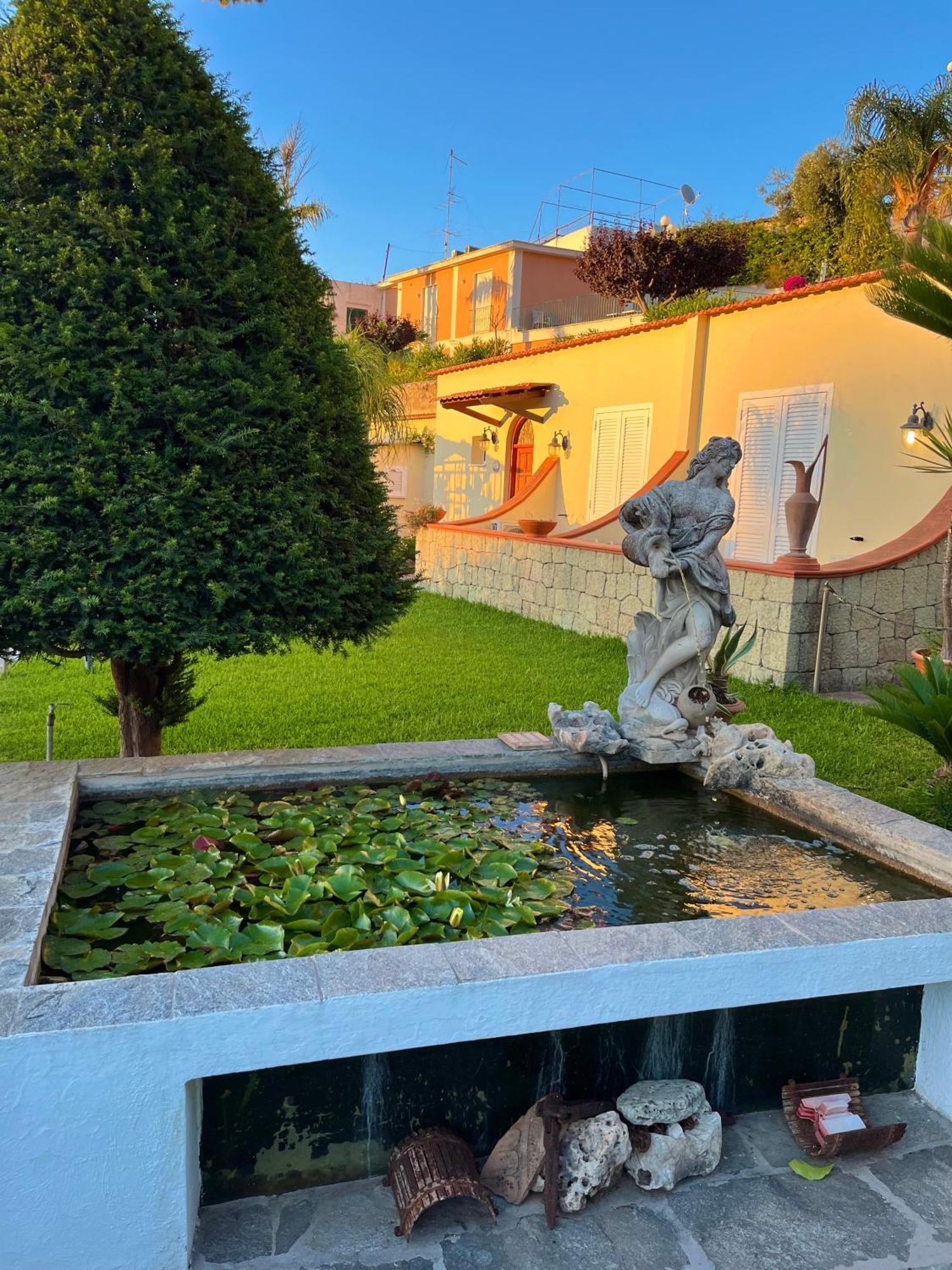 Resort Villa Flavio كازاميتْشيولا تيرمي المظهر الخارجي الصورة